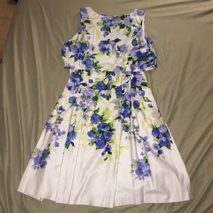 Elegant short dress